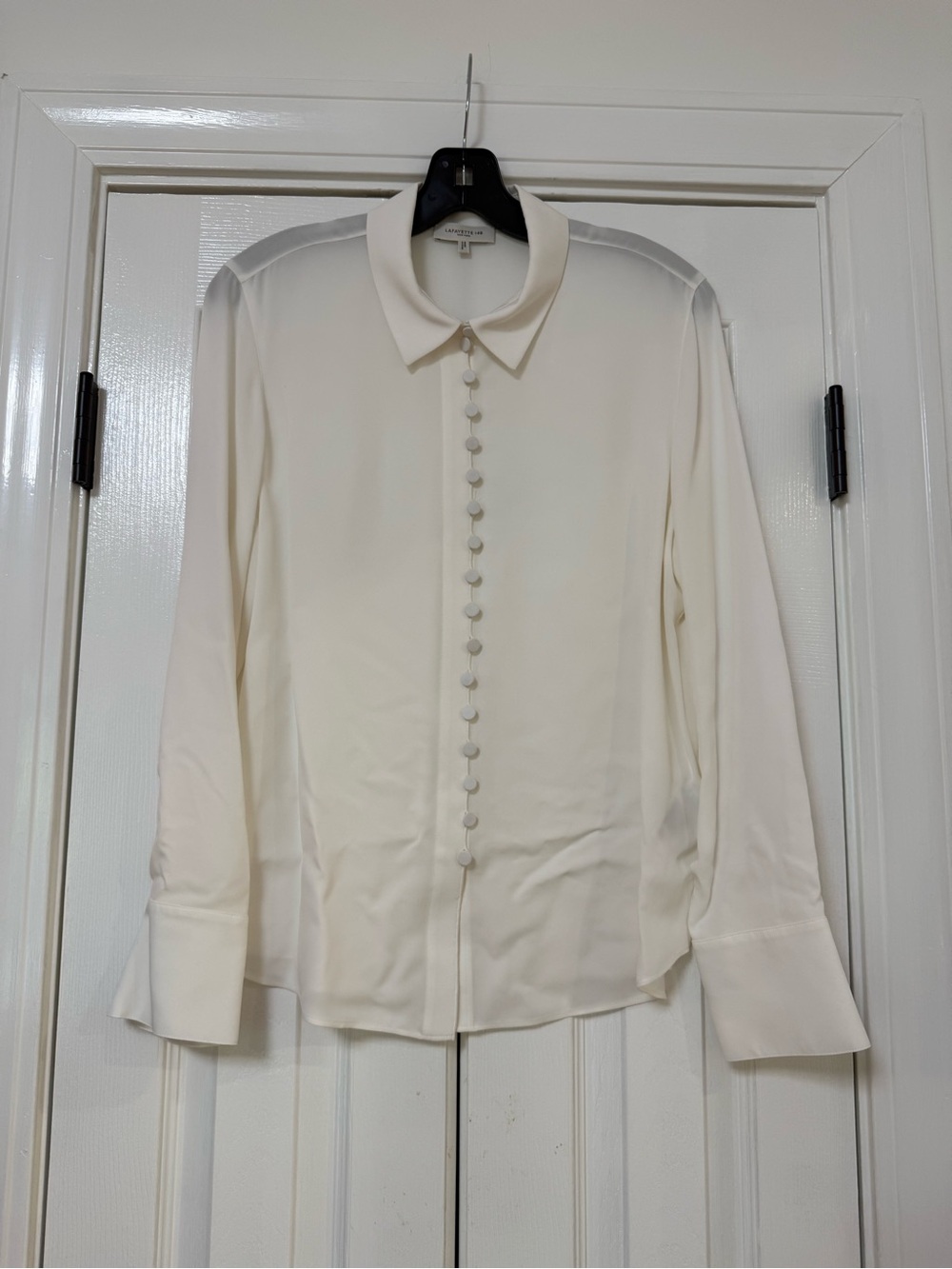 Lafayette 148 New York Cream Silk Ladylike Button-Front Collar Blouse Sz. L NWOT - Picture 2 of 9